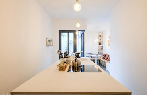 Haringrode Apartment | Stylishly Furnished Private Home Near Vibrant Attractions