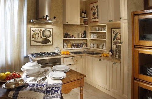 Old Town Apartment | Renovated Apartment in Perugia with Spa and Breakfast