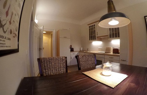 Dresden Apartment | Renovated Villa Near Elbradweg with Breakfast & Family Amenities