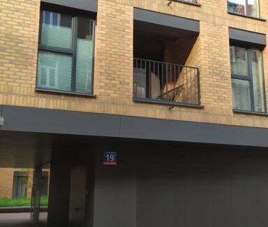 Nowa Praga Apartment | Stylowe Studio - Guest Rated 10/10 & Wheelchair Accessible