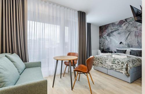Jezyce Apartment | Discover Very Berry - Pet Friendly with 24h Self Check-In
