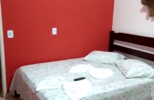 Bairro da Enseada Bed & Breakfast | Cozy Suíte 7 with WiFi, Steps from Caraguatatuba Beach