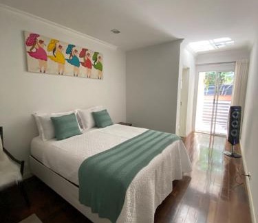 Cidade Dutra House | Suíte ampla e confortável