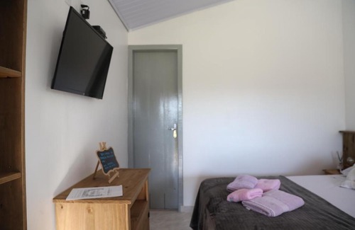 Alto Paraiso de Goias House | Exceptional Suíte Coentro with Pool & Breakfast Included