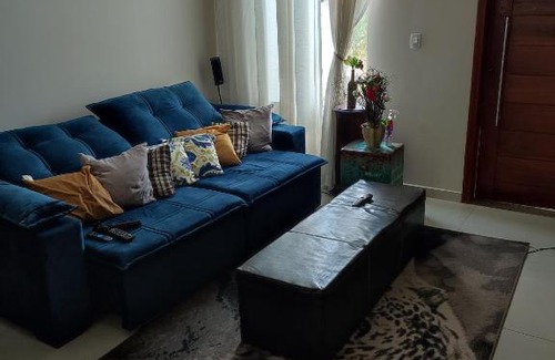 Muquem Bed & Breakfast | Comfortable Suite Steps from Moçambique Beach with Ocean View