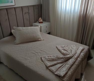 Muquem Bed & Breakfast | Comfortable Suite Steps from Moçambique Beach with Ocean View