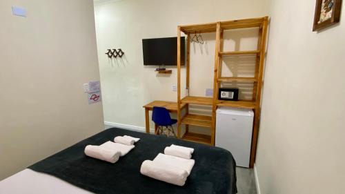 Pedra Verde House | Family-Friendly Stay at Suíte Lázaro with Kitchen Amenities