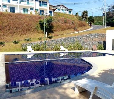 Capitolio Apartment | Inviting Suite at Mirante Escarpas with Pool & Pet Friendly