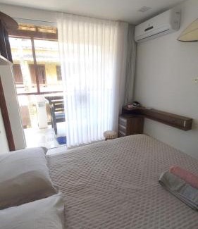 Flamengo House | Beachfront Bliss at Pé na areia do Flamengo - 9/10 Rating