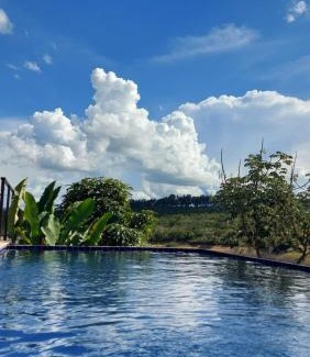Capitolio House | Discover Suítes Canaã: Oceanfront Suites with Pool & Spa