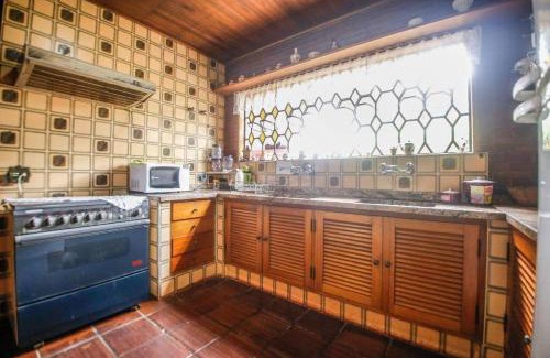 Loteamento Jardim Veu da Noiva House | Pet-Friendly Casa near Capivari for Corpus Christi & Easter