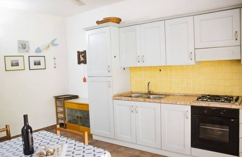 Perdepera Villa | Cozy Villa Su Moddissi Near Perdepera Beach with Ocean Views