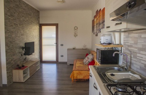 Cardedu Apartment | Cozy Su Serzu: Oceanfront 3-Room Apartment Near the Sea
