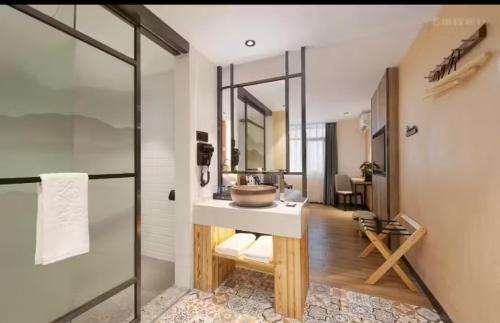 Huadu Hotel | Su Sheli Hotel Guangzhou New Baiyun International Airport Concept Store