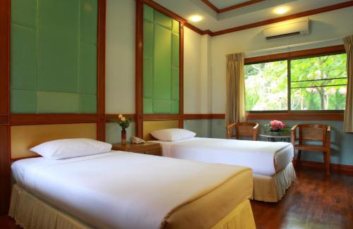 Hang Dong Resort | Discover Suan Bua Hotel & Resort with Pool and Dining Options