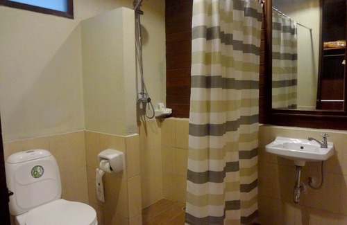 Chong Kham Hotel | Budget-Friendly Suan Mork Kham Resort with Family Amenities