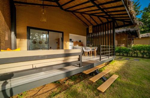 Chaloklum House | Exotic Suan Residence Bungalows with Private Ocean Pool