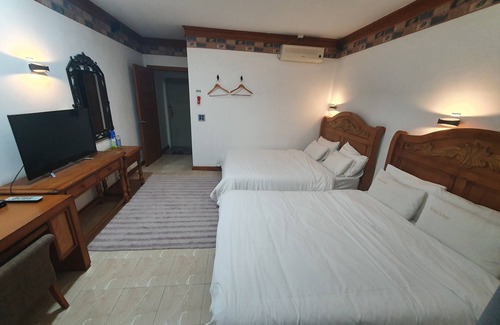Chungju Hotel | Cozy Suanbo Hotel with Spa, Breakfast & Family-Friendly Perks