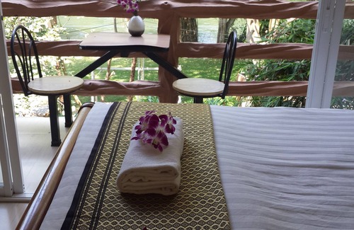 Tha Mai Ruak Hotel | Riverside Retreat at Suanphet Riverview Resort