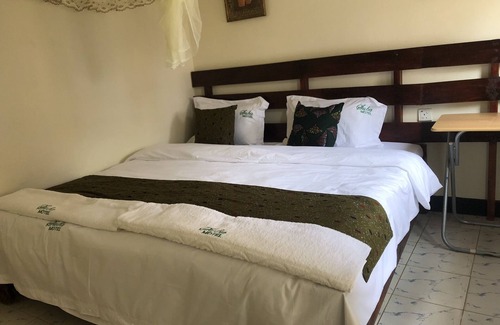 Kihihi Hotel | Top-Rated Suba Motel: Family-Friendly & Accessible Stays