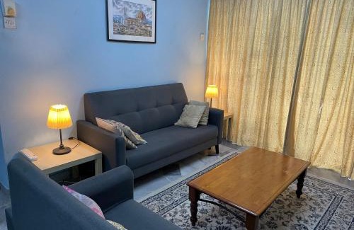 Bandar Sunway Apartment | Relaxing Subang Ville Ehsan Apartment with Pool & Spa