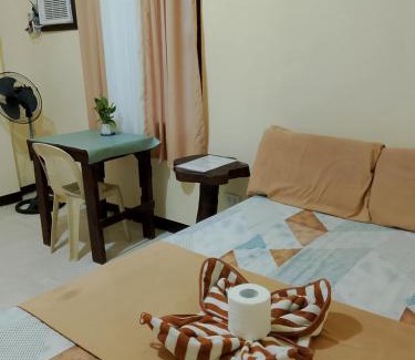 Burgos House | Top-Rated Subangan Room with Terrace - Pet Friendly Haven