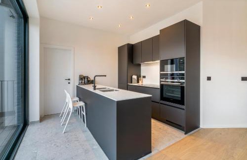 Sint-Idesbald Villa | Elegant Oceanfront Villa with Garden - Rated 9/10 by Guests