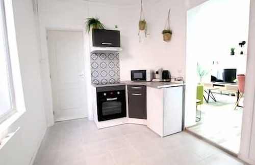 Lens Apartment | Cozy Sublimé-lens for 4 with Breakfast & Kitchen Access