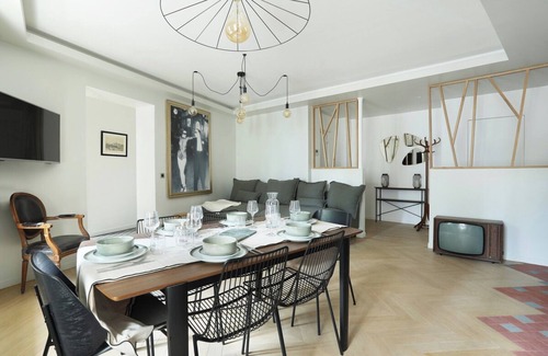6th Arrondissement Apartment | Sublime Apartment Saint Germain des Pres
