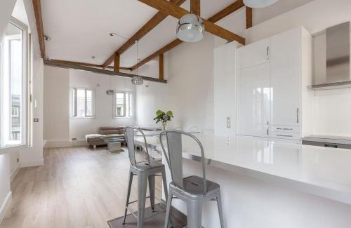 Quartier Sainte-Marguerite Apartment | Modern Loft Retreat with 2 Bedrooms & Top Guest Rating