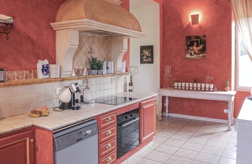 Pont-Saint-Esprit House | Inviting 8-Bedroom Retreat in Pont Saint Esprit with Pool