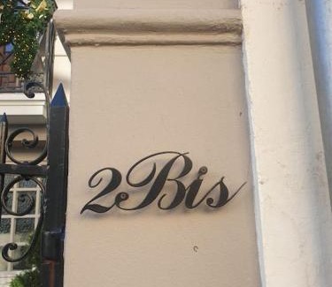 Cœur de Ville Apartment | Pet-Friendly Duplex Villa with 10/10 Guest Rating