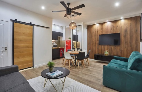 2nd Arrondissement Apartment | Sublime Flat in the Centre of Paris/montorgueil