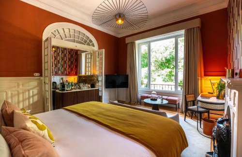 Sao Sebastiao da Pedreira Hotel | Experience Sublime Lisboa: 5-Star Stay with Hot Tub & More