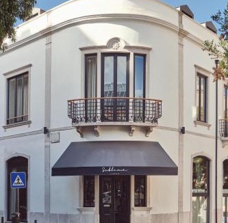 Sao Sebastiao da Pedreira Hotel | Experience Sublime Lisboa: 5-Star Stay with Hot Tub & More