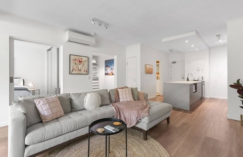 Teneriffe Apartment | Discover Simplicity: 1Bed/Study with Pool & Balcony