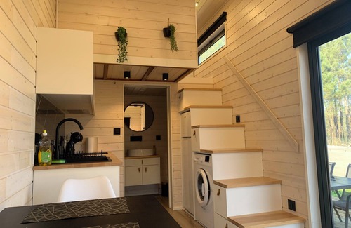 Amares Ski Chalet | Idyllic Tiny House with Private Pool Near Braga