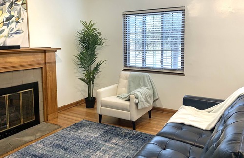 Columbus Apartment | Discover Suburban Living with Spa and Pet-Friendly Comfort