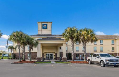 Berwick Hotel | Cozy Suburban Studios Berwick - Morgan City with Essential Amenities