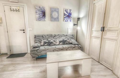 Palermo Apartment | subway apartment