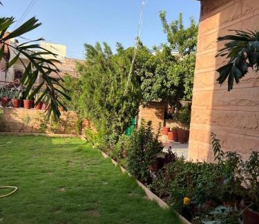 Mandore House | Guest Rated 10/10 at Sudarshan Homestay - Family Friendly