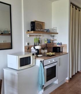 Montrichard Val de Cher Apartment | Sudio tout équipé avec balcon