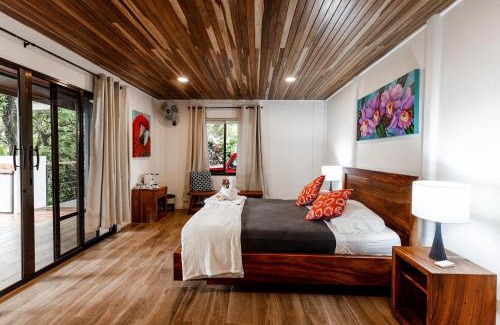 Bijagua House | Discover Sueño Río Celeste Boutique B&B with Ocean Views