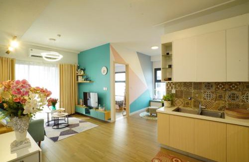 Van Giang Apartment | Cozy Sue Homestay Ecopark: 4-Star Retreat with Pool