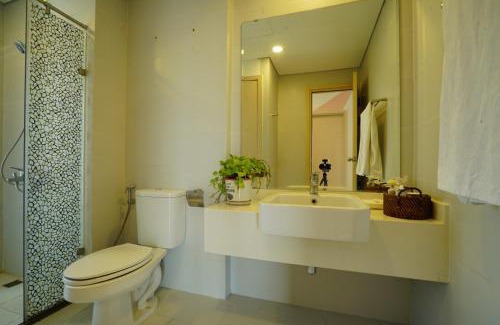 Van Giang Apartment | Cozy Sue Homestay Ecopark: 4-Star Retreat with Pool
