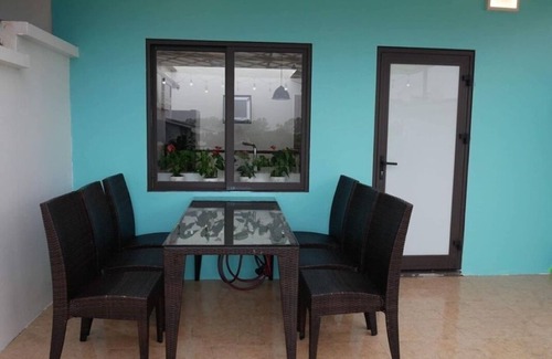Van Giang Villa | Discover Sue Villa: Relax by the Private Pool & Enjoy Breakfast