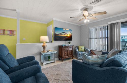 Navarre Beach House | Family-Friendly Escape at Sugar Dunes 211 Beach Retreat