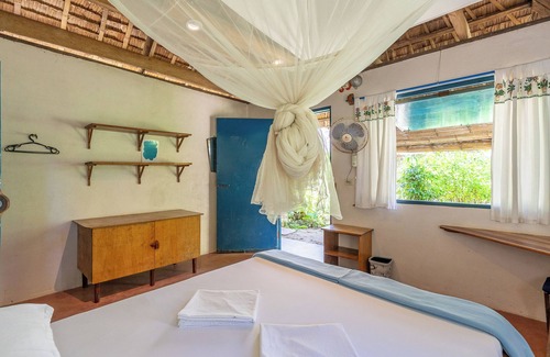 Sipalay House | Comfortable Stay at Sugar Lounge with Family-Friendly Amenities