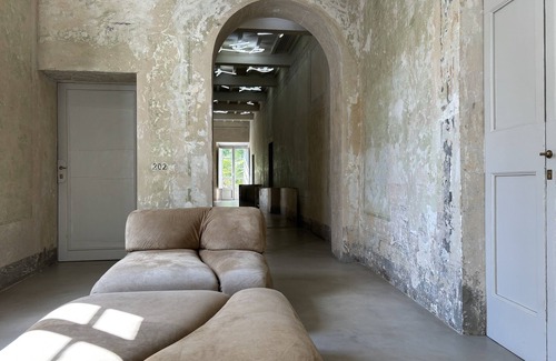 Quartiere di Porta Crucifera House | Experience Sugar Rooms: Top-Rated Elegance with Spa & Dining