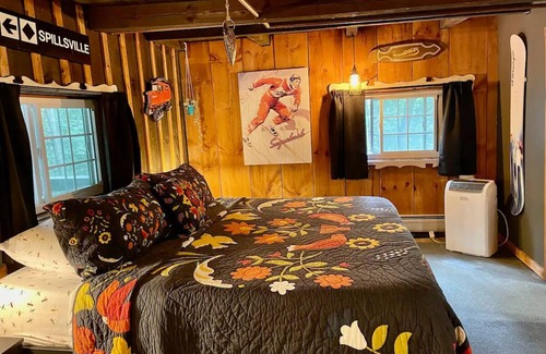 Waterbury Cabin | Experience Sugarbush at Grunberg Haus Inn & Cabins